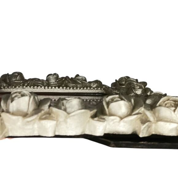 Square Silver Floral Roses Tabletop Frame By Concepts 5.5x5.5 Photo Size 4x4 - Picture 6 of 13